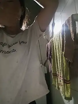 Hily_wet's Webcam Show