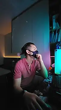 OnlyMan90 Adlı Modelin Web Kamerası Şovu