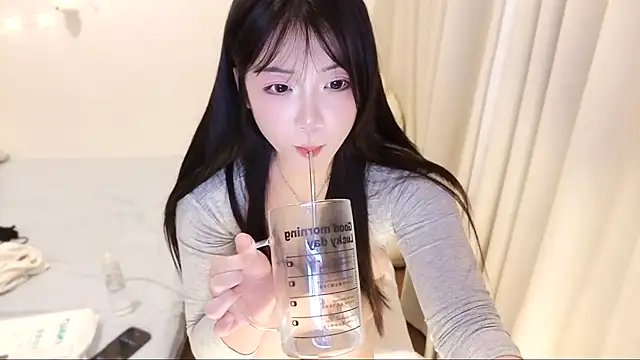 Jennie--007n Webbikameraesitys