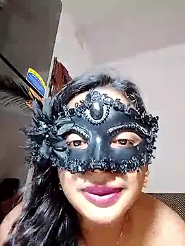 Sweetie_250's Webcam Show