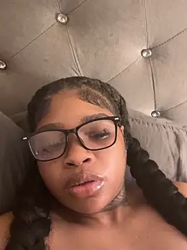 cumforyannna – webcam-show