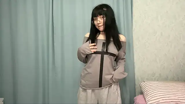 Shy_hapka's Webcam Show