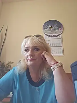 XXX chat uživo modela AliceStar333