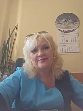 AliceStar333 Chat XXX in diretta