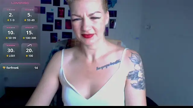 Madonna_Fire's Live XXX Chat