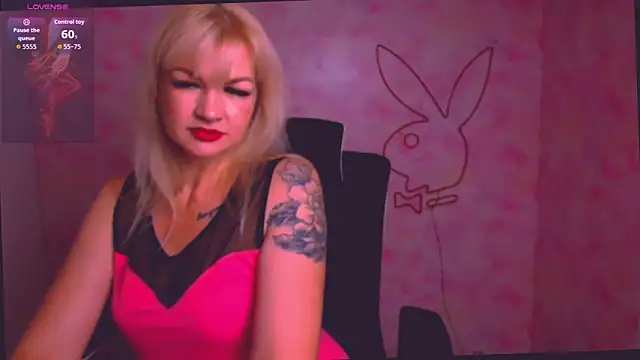 Madonna_Fire's Live XXX Chat