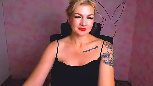 Chatroom XXX en direct de Madonna_Fire
