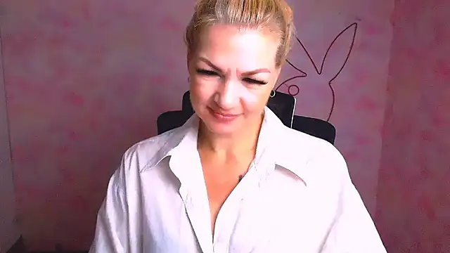 Madonna_Fire – Live XXX-chat