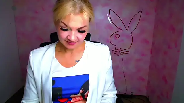 XXX chat uživo modela Madonna_Fire