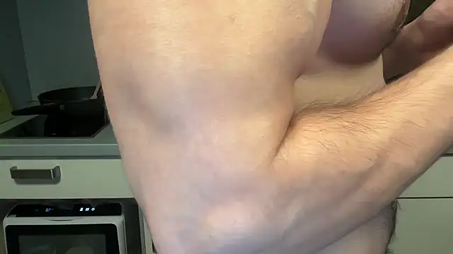 muscle_hair3_elias' Webcam Show