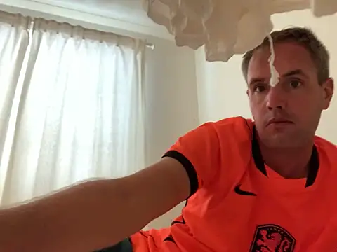 sneekas webcam show