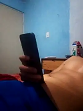 chapa18 Adlı Modelin Web Kamerası Şovu