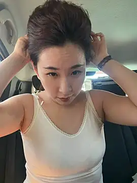 Jingjingxiang-520's Webcam Show