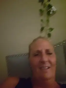 SultrySummer68 Show in webcam