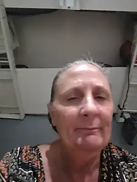 SultrySummer68 Chat XXX in diretta