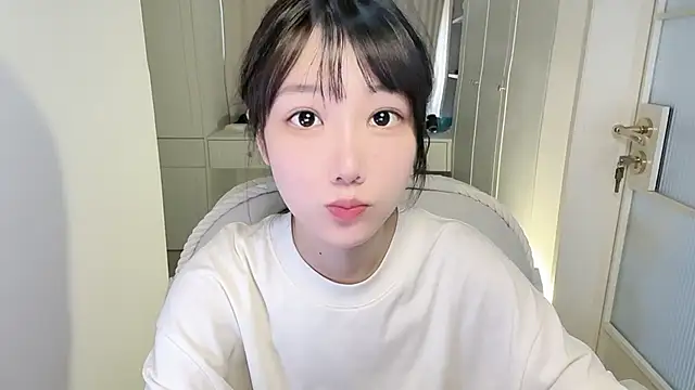 Ccc7- 라이브 XXX 채팅
