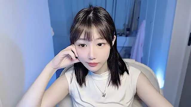 Ccc7- Live XXX-chat