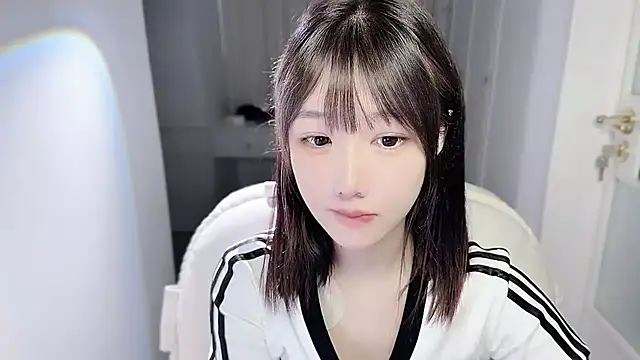 Chat XXX en directo de Ccc7-