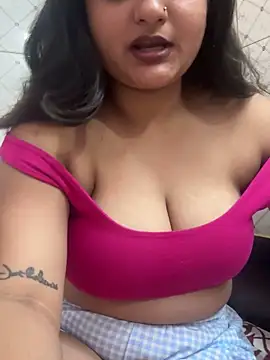 Pokazy przed kamerką – Curvy_Anaya