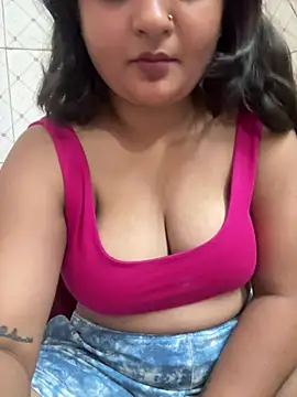 Pertunjukan Kamera Web Curvy_Anaya
