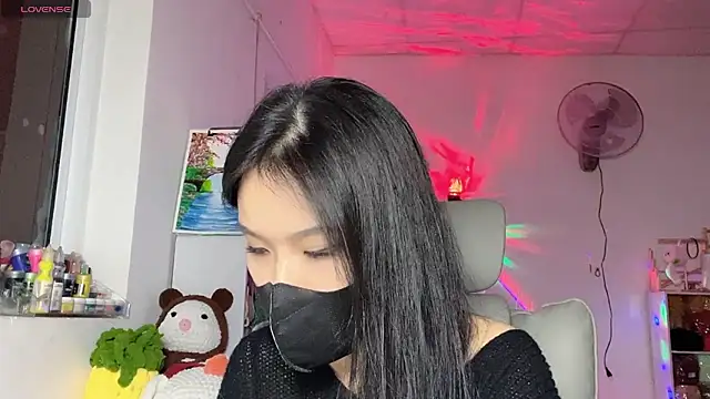 Czat XXX na żywo – Tieu-May
