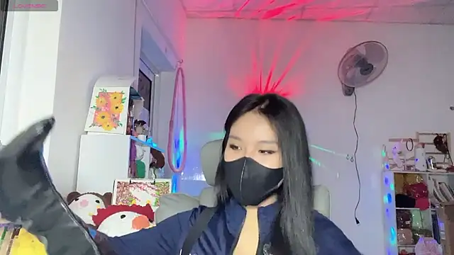 Chat +18 de Tieu-May ao vivo