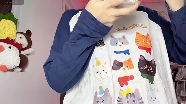 Živý XXX chat Tieu-May