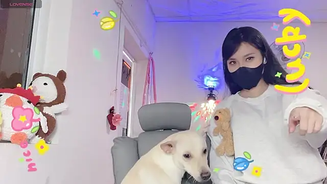 Tieu-May's Live XXX Chat