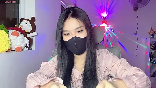 Tieu-May – Naživo XXX chat