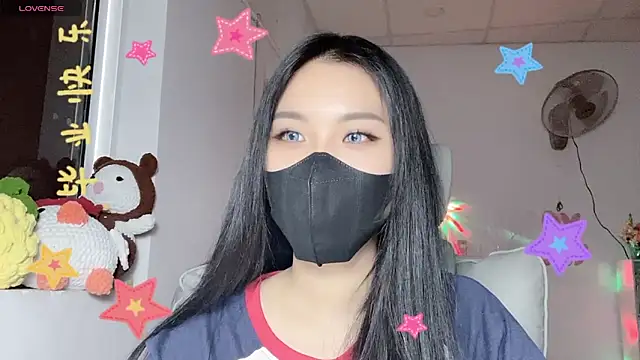 Tieu-May's Webcam Show