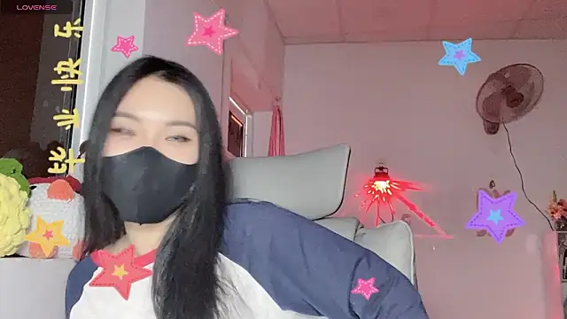 Tieu-May's Webcam Show