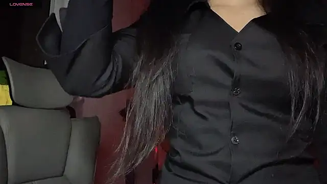 Tieu-May Live XXX-Chat