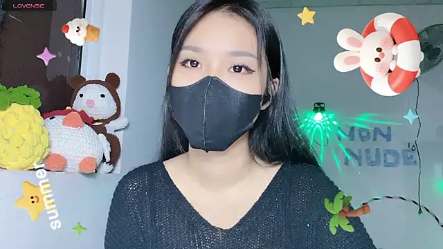 Tieu-May's Live XXX Chat