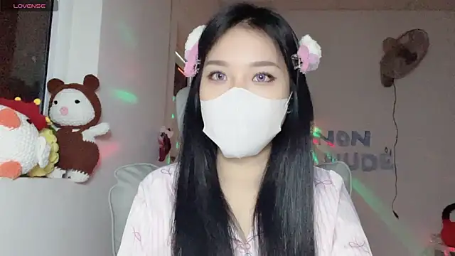 Tieu-May 网络视讯表演