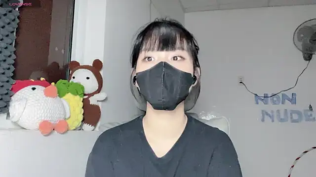 Tieu-May Live XXX-Chat