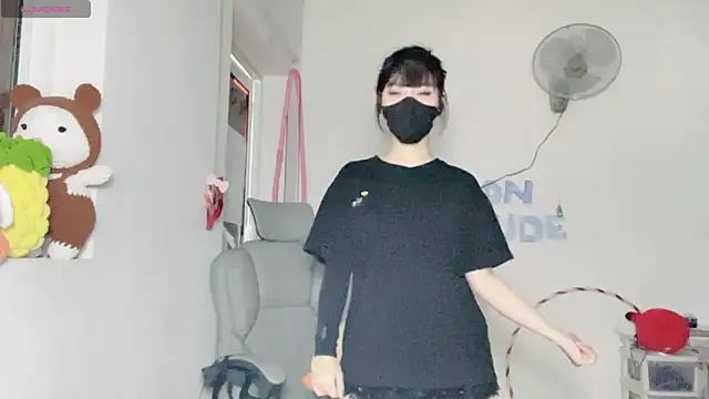 Czat XXX na żywo – Tieu-May