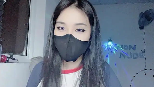 Tieu-May Show Webcam
