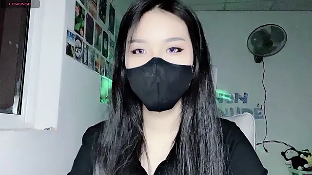 Tieu-May Show Webcam