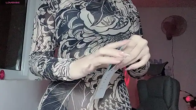 แชท XXX สดของ Tieu-May