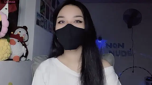 Tieu-May 网络视讯表演