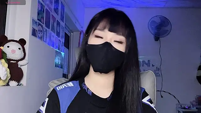 Tieu-May Show Webcam