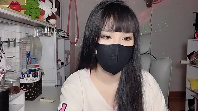 Tieu-May Live XXX-Chat