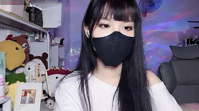 Tieu-May Webcam-Show