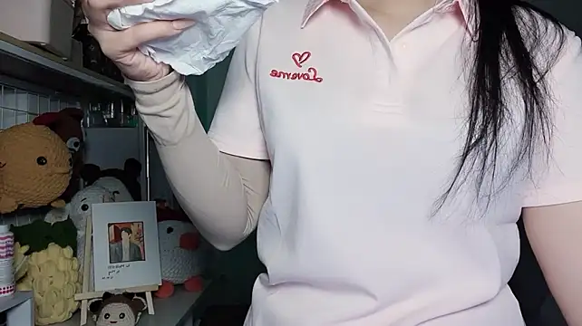 Živý XXX chat Tieu-May