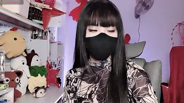 Tieu-May Show in webcam