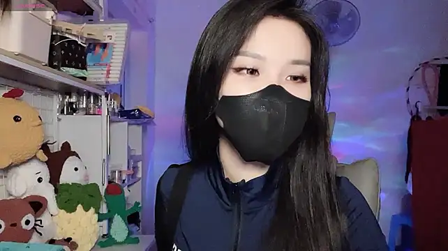 Tieu-May's Webcam Show
