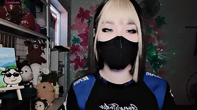 Tieu-Mayのウェブカメラショー