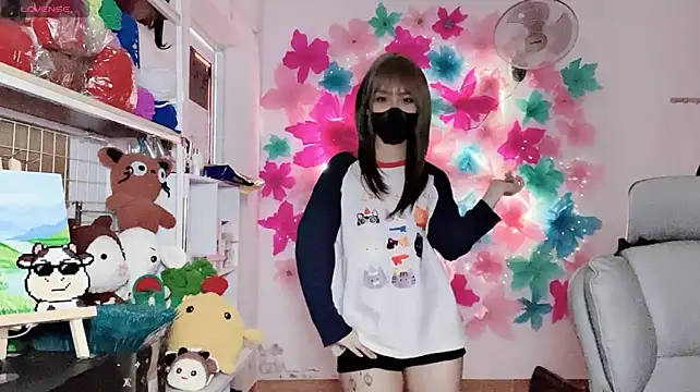 Tieu-May – Live XXX-chat