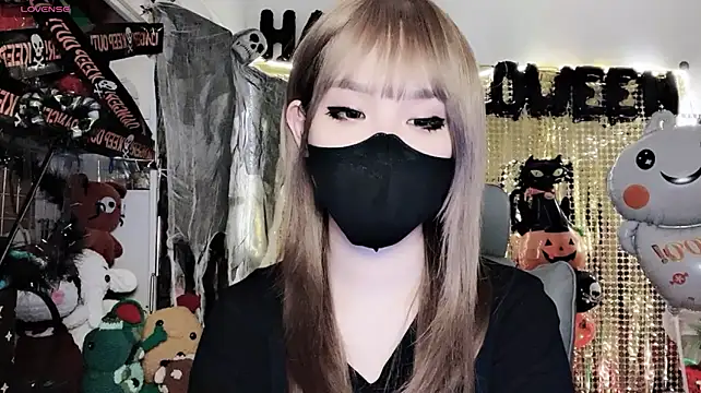Tieu-May 라이브 XXX 채팅