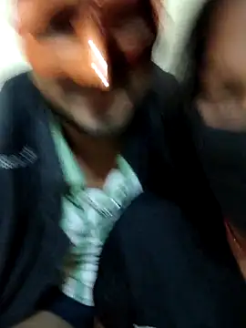 A-POOJA_RANI Show in webcam